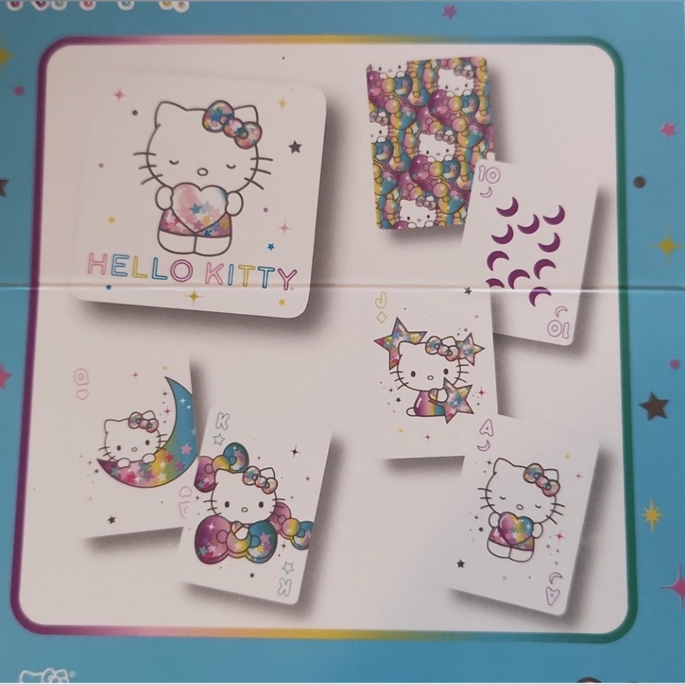 Hello Kitty Playing Cards With Storage Case - Picture 6 of 14